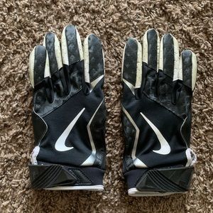 XXL 2XL football gloves NFL Nike wide receiver